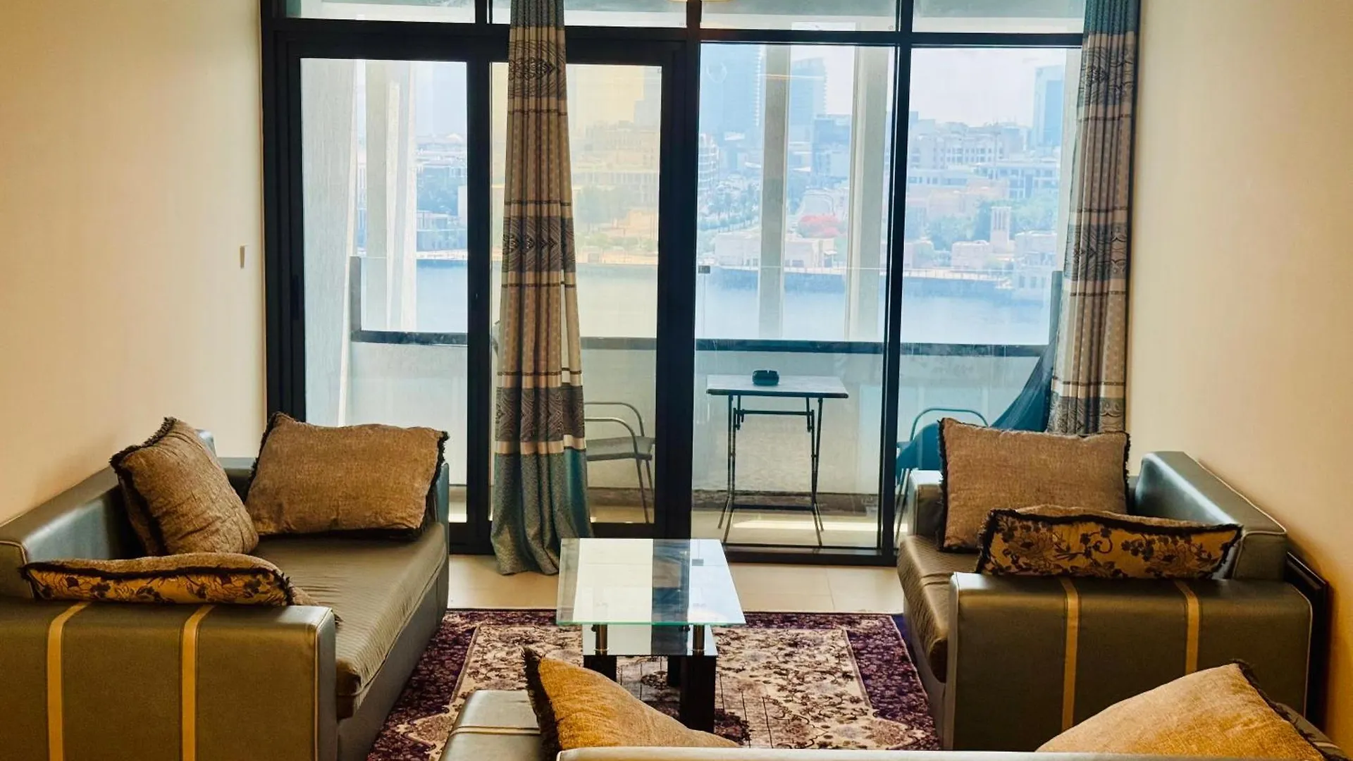 Wow Amazing Burjkhalifa,Sea,Sunset,Ship,Park View,3Bhk Furnished Apartment-16 Guest,Airport,Metro,Mall,Golf,Bus,Park,Ship Tour Near - Flat 101 Дубай 0*,