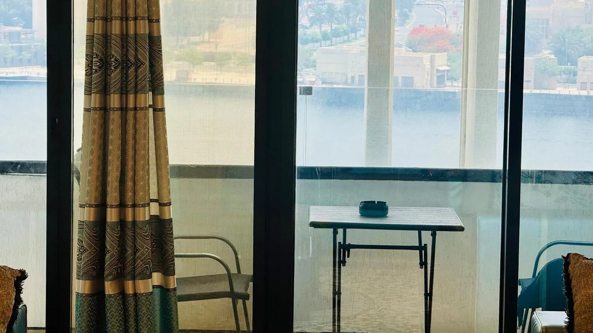 Wow Amazing Burjkhalifa,Sea,Sunset,Ship,Park View,3Bhk Furnished Apartment-16 Guest,Airport,Metro,Mall,Golf,Bus,Park,Ship Tour Near - Flat 101 Dubaj